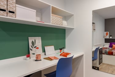 Classic Studio at Pavilion Court, 20 First Way, Wembley, London, HA90PE - Image 5